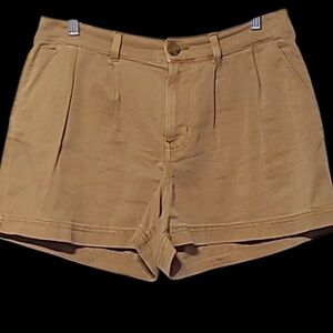 Comfortable/Relaxed Maurices Classic Brown Women's Shorts. Sz 12